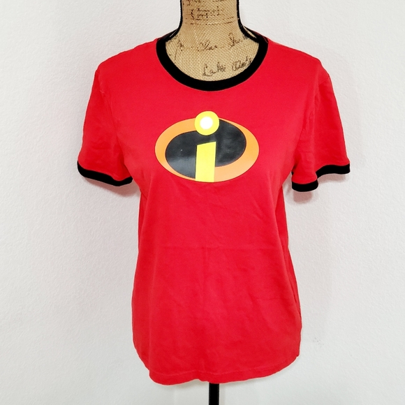 DISNEY The Incredibles red Short Sleeve graphic tee Sml. - Picture 4 of 6